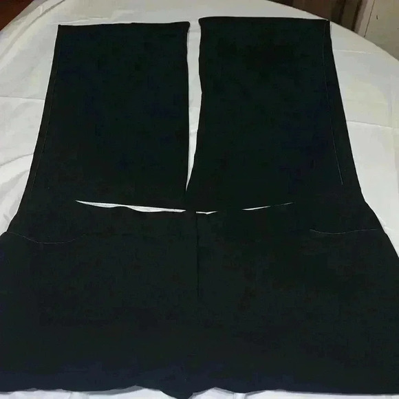 Dress pants - Picture 1 of 15